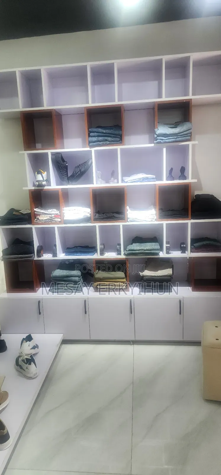Allmenclothesandshelf
