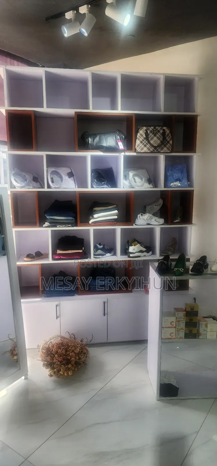 Allmenclothesandshelf