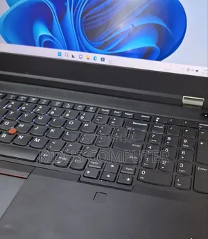 New Laptop Lenovo 16GB Intel Core I7 SSD 256GB