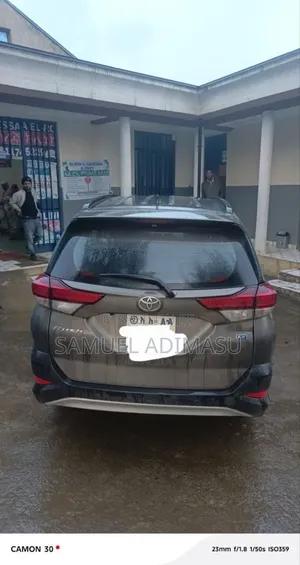 Toyota Rush 2023 Gray