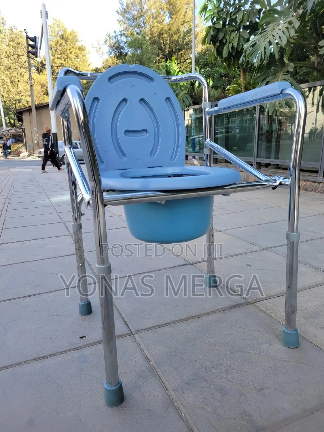 Toilet Chair价悌commode Chair Is Foldable.
Easy to Use歪晌shower Chair