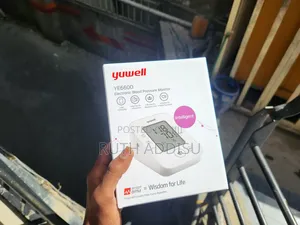 Photo - Yuwell Blood Pressure Monitor夠格brand New Digital Blood Pressuer Monito