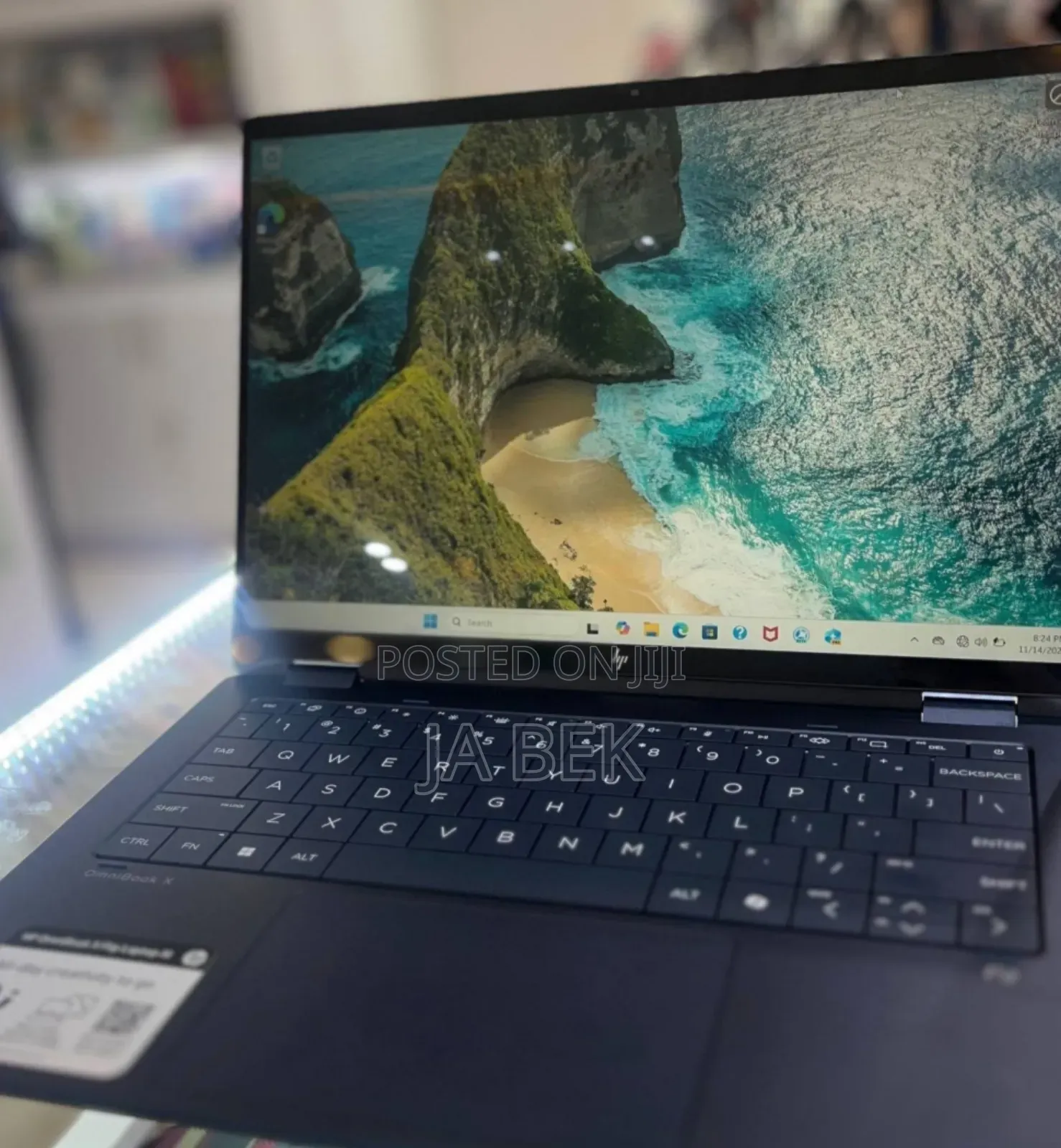 New Laptop HP OmniBook X Flip 14" 16GB Intel Core Ultra 7 SSD 1T