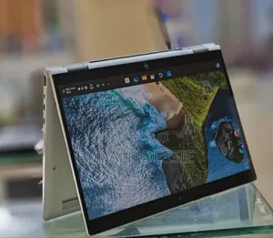 Photo - New Laptop HP Spectre 16GB Intel Core I7 SSD 256GB