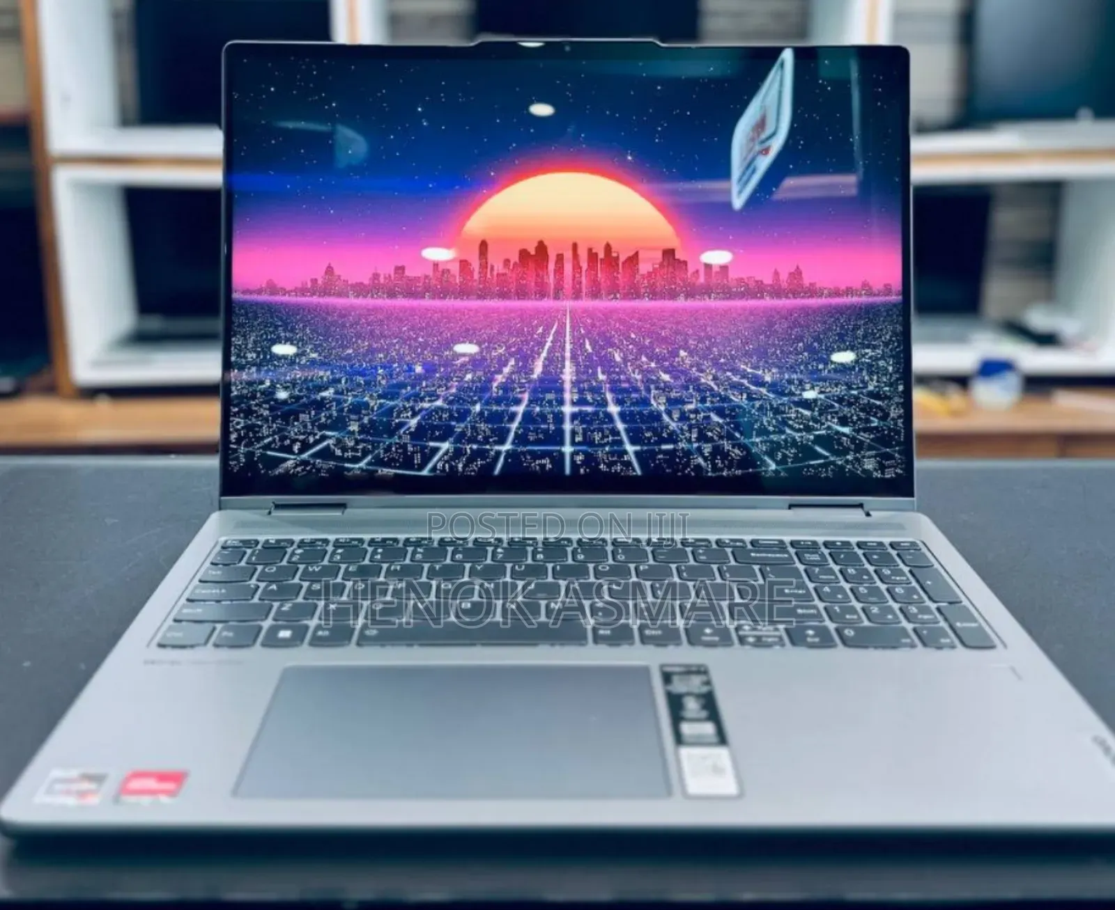 New Laptop Lenovo Yoga 7i 8GB AMD Ryzen 5 SSD 512GB