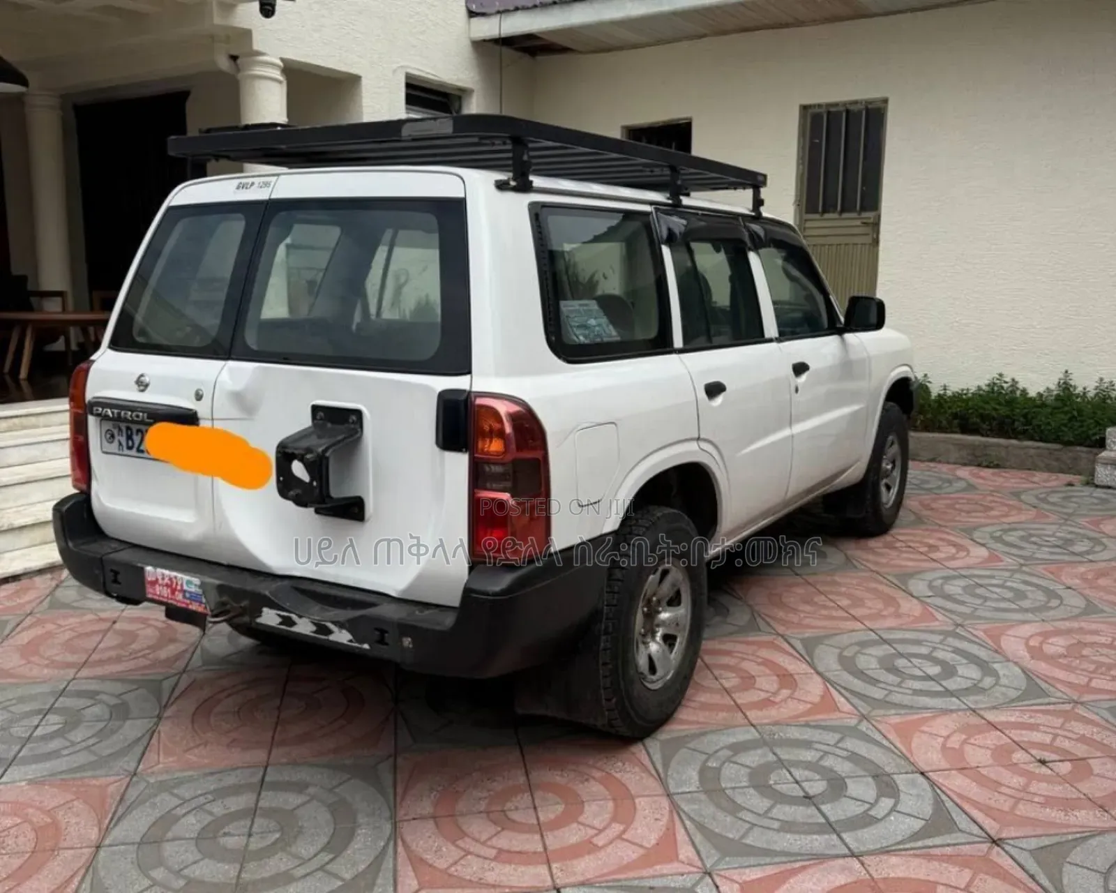 Nissan Patrol 2012 White