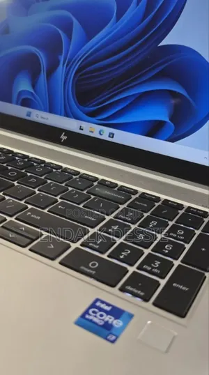 New Laptop HP EliteBook 830 G8 16GB Intel Core I7 SSD 512GB