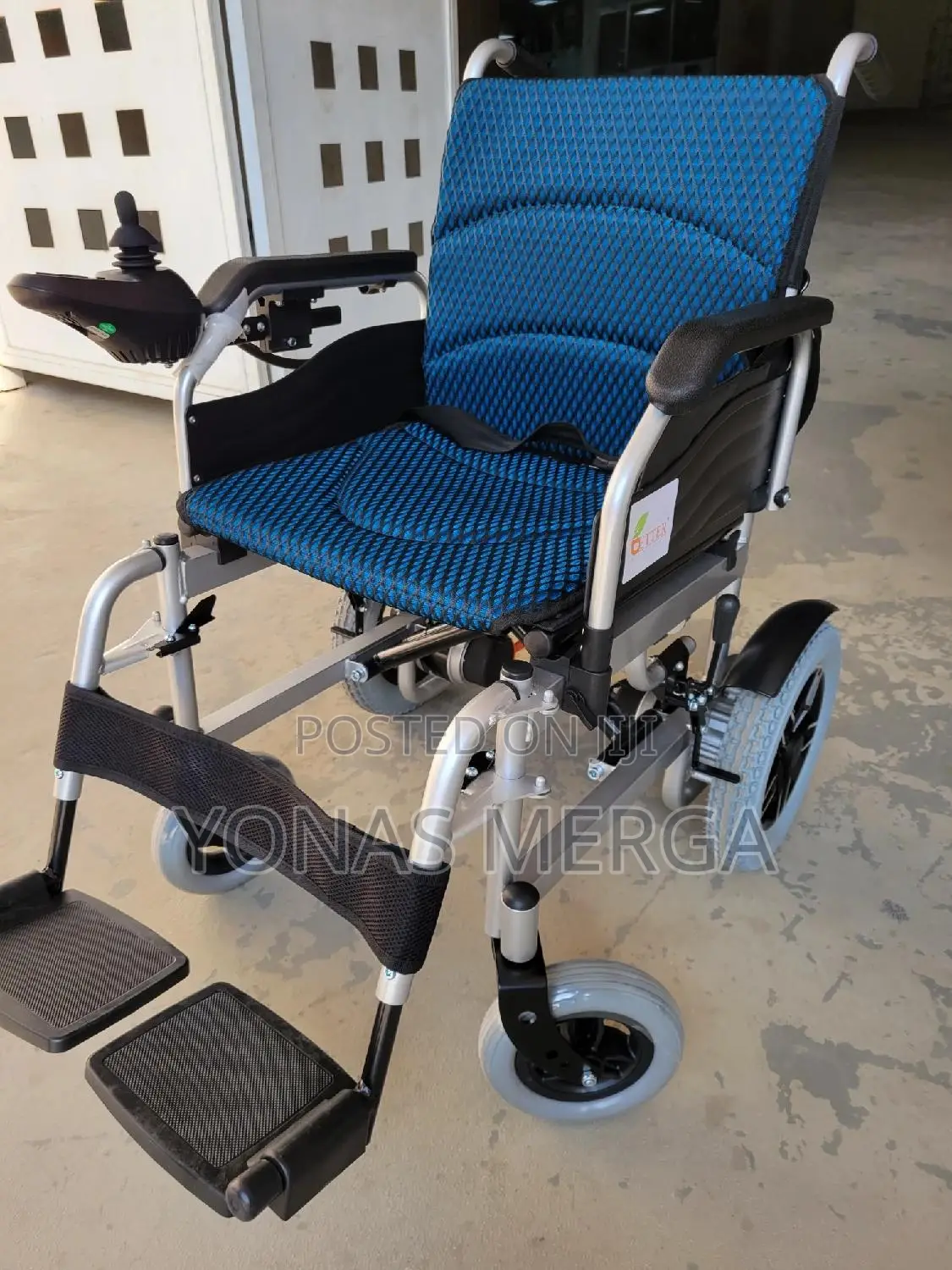 Electric Wheelchair擰含support Up to 150kg Weight两勺 Breathable Seat