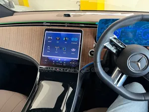 New Mercedes-Benz EQE 2024 Black