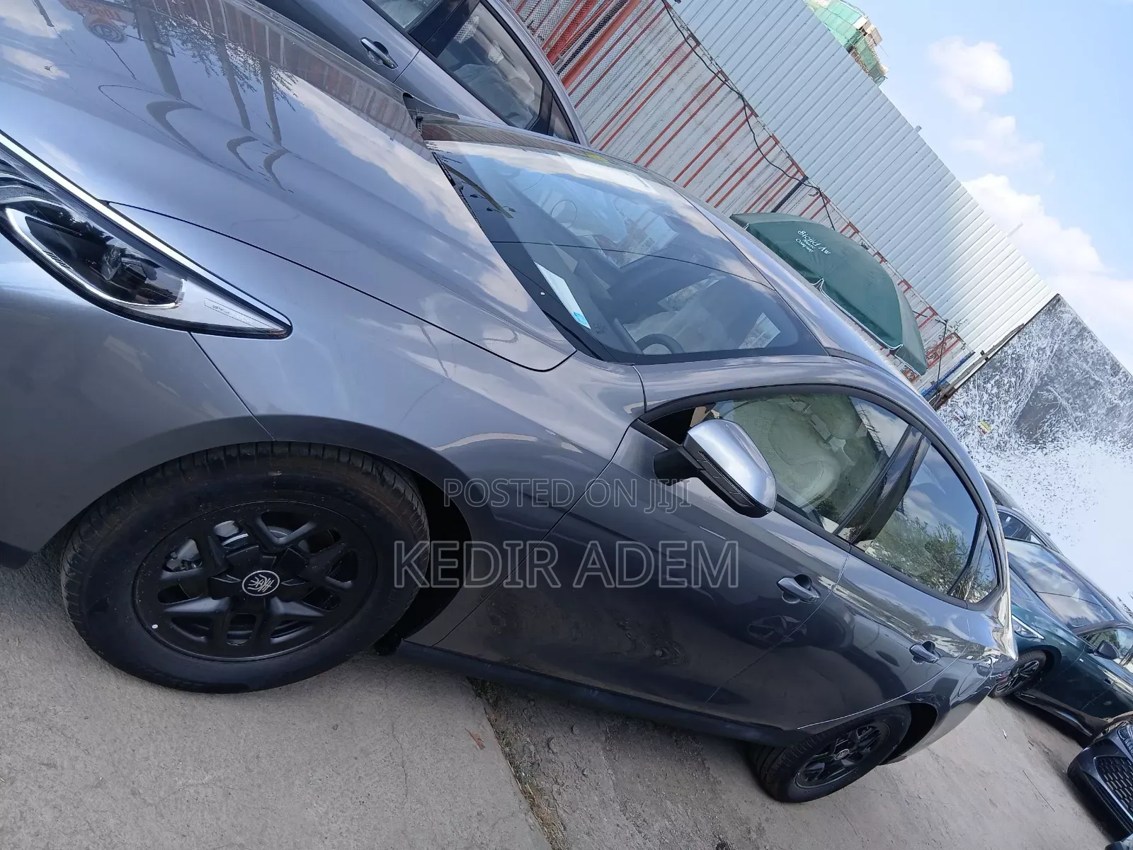 New BYD Qin L DM-i 2025 Gray