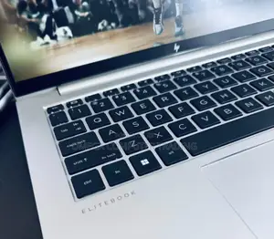 New Laptop HP EliteBook 840 16GB Intel Core i7 SSD 512GB