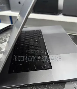 New Laptop Apple MacBook Pro 64GB Apple M1 Max SSD 1T