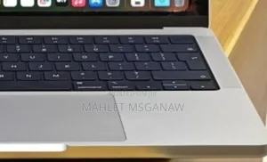 New Laptop Apple MacBook Pro M1 32GB Apple M1 SSD 1T