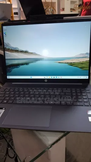 New Laptop HP Pavilion 15 8GB AMD Ryzen 5 SSD 512GB