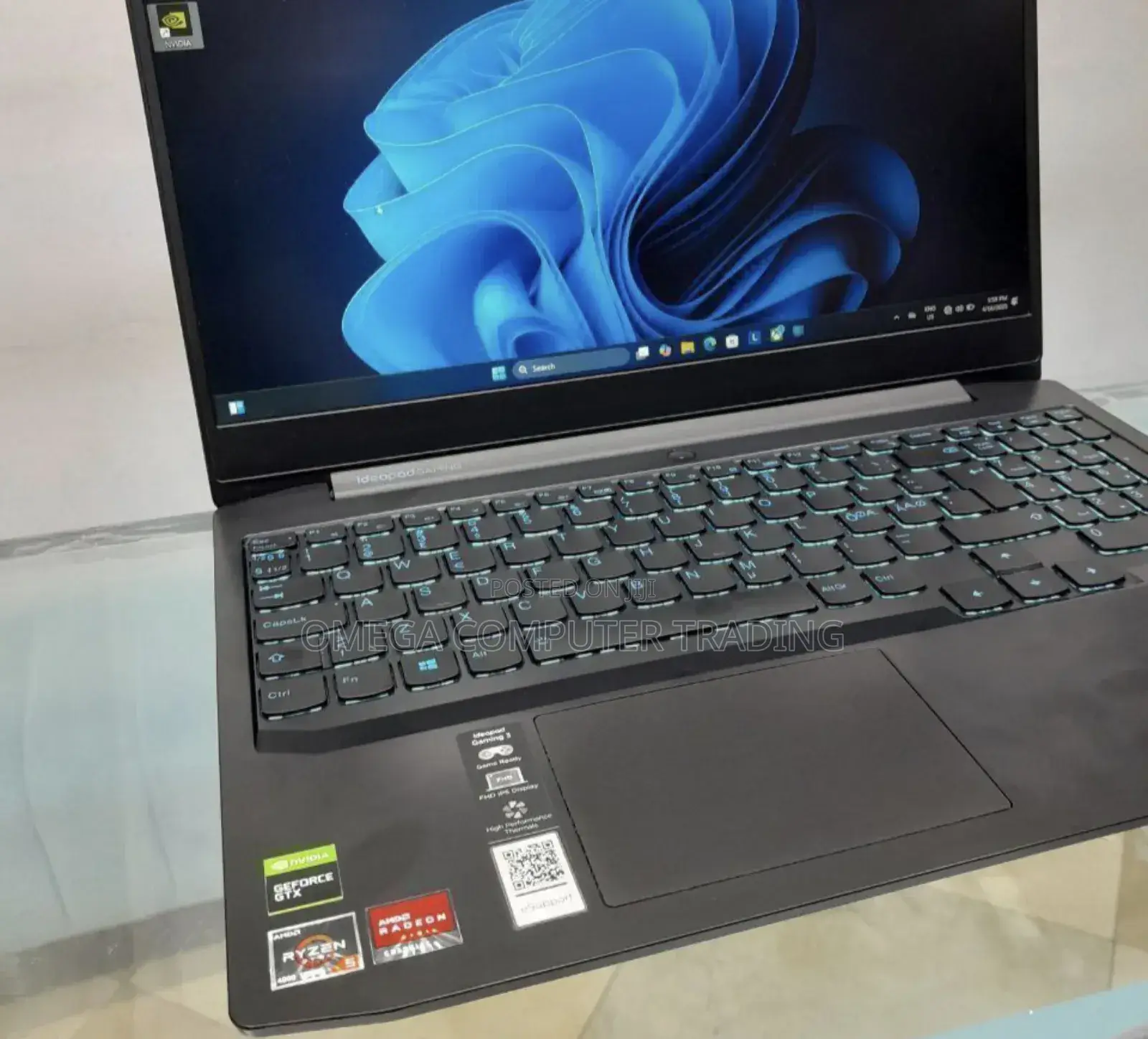 New Laptop Lenovo Ideapad 3 16GB Intel Core i7 SSD 512GB