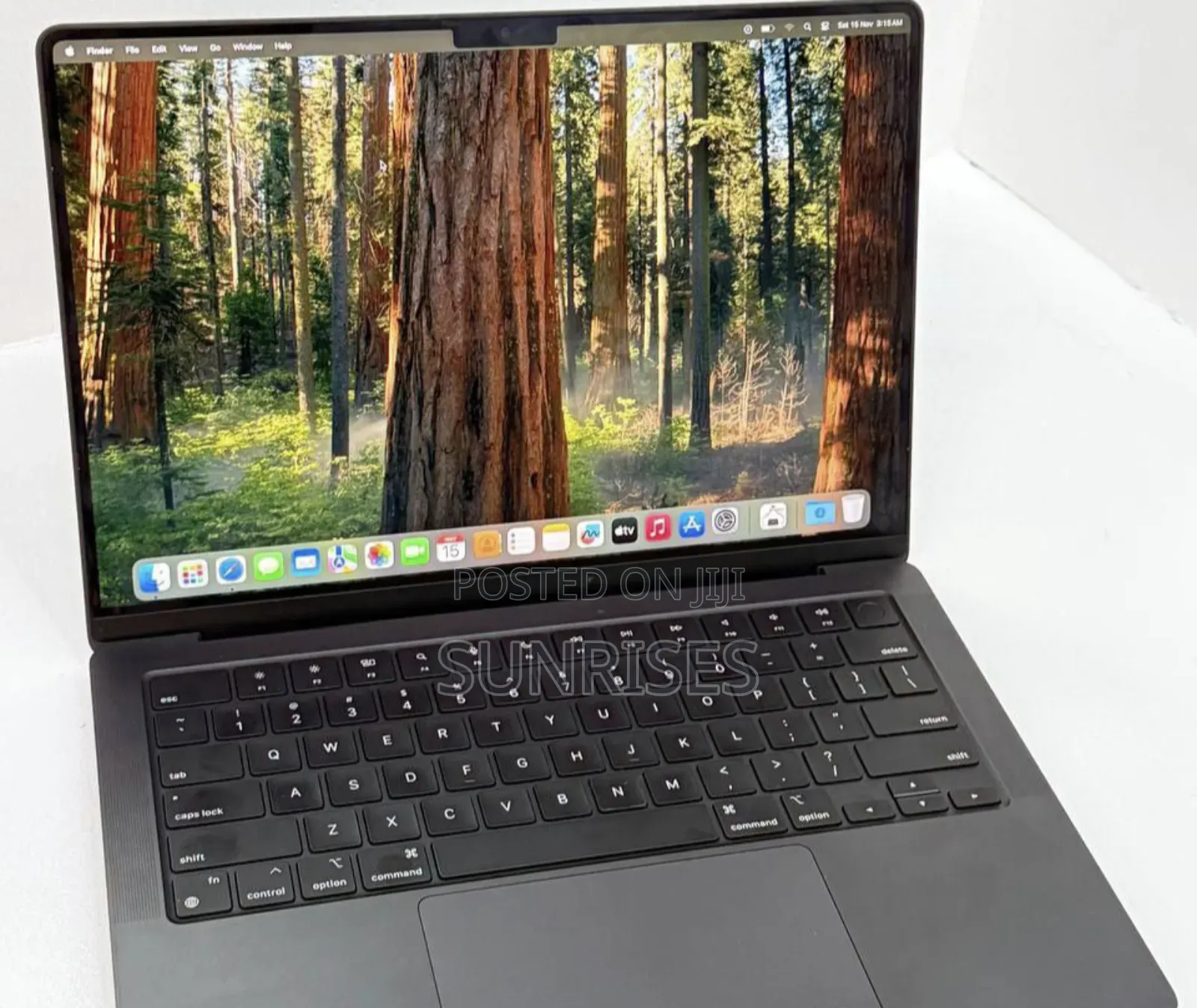 New Laptop Apple MacBook Pro 2024 M4 14-Inch 16GB Apple M4 SSD 512GB
