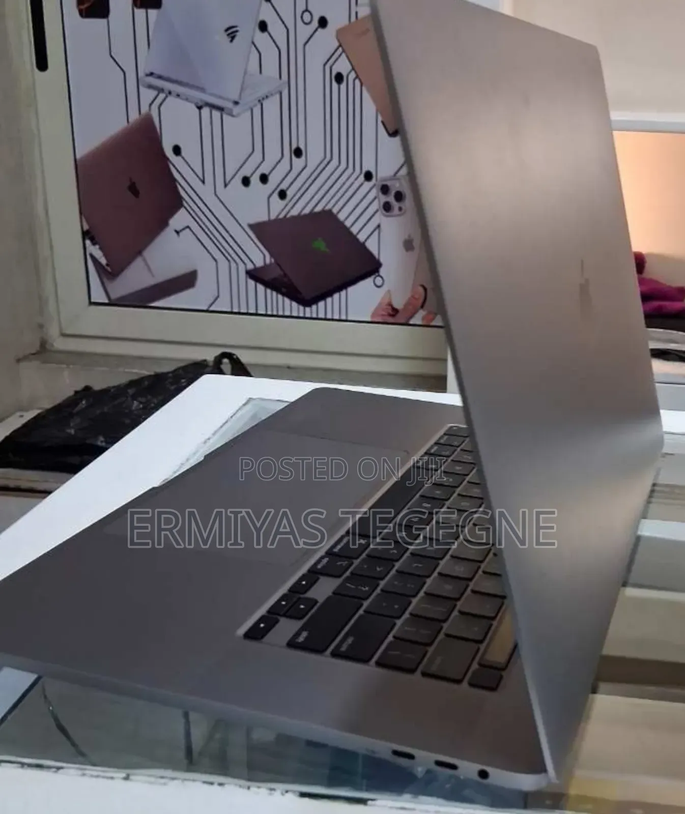 New Laptop Apple MacBook Pro 2019 32GB Intel Core I7 SSD 1T