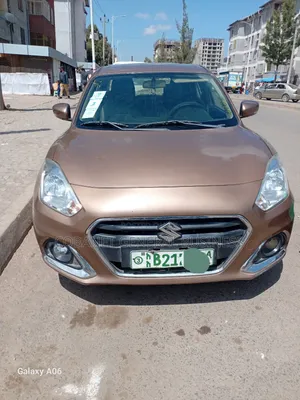 Photo - Suzuki Dzire 2021 Brown