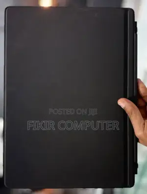 New Laptop Dell Latitude 5285 8GB Intel Core I5 SSD 256GB