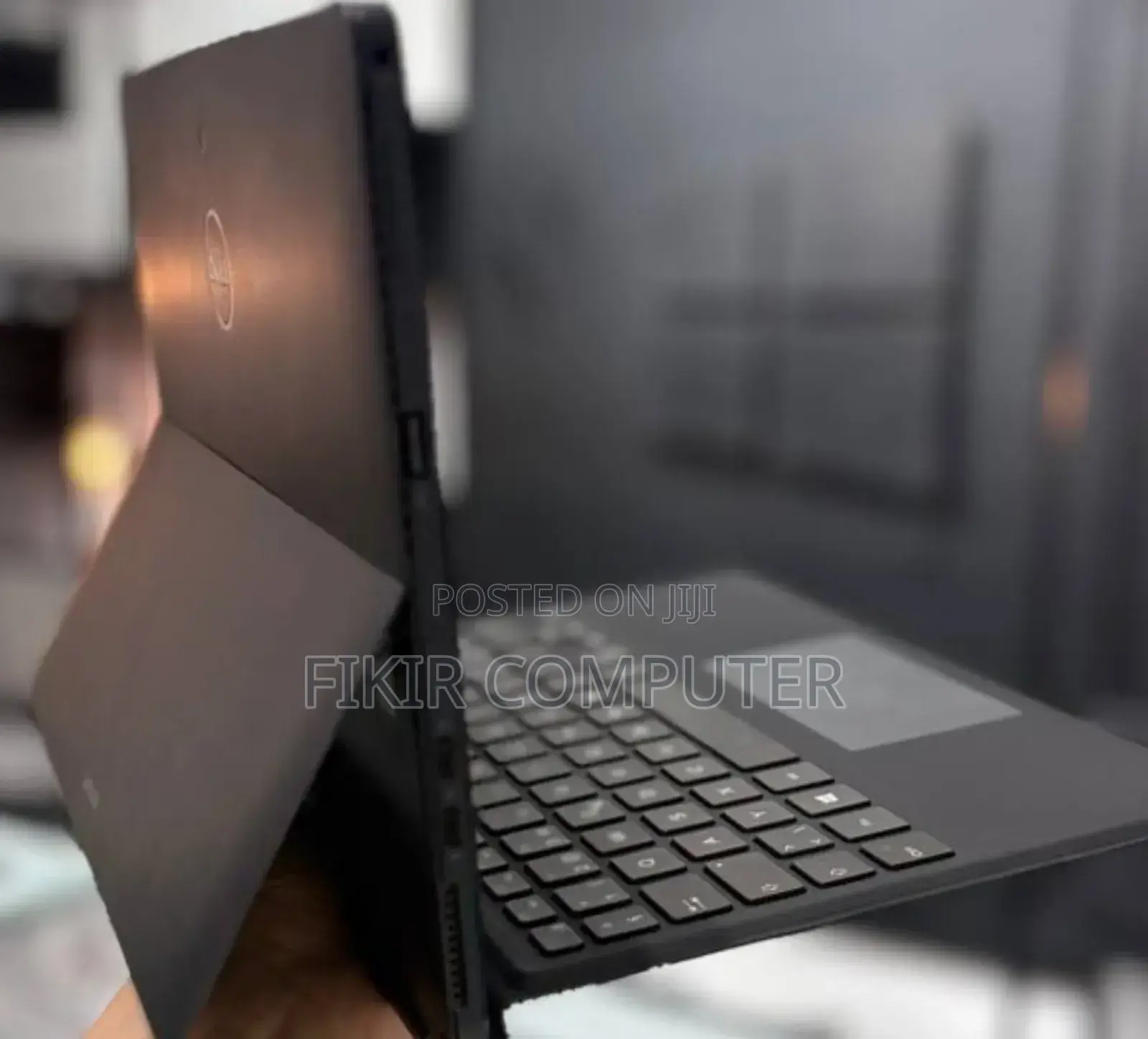 New Laptop Dell Latitude 5285 8GB Intel Core I5 SSD 256GB