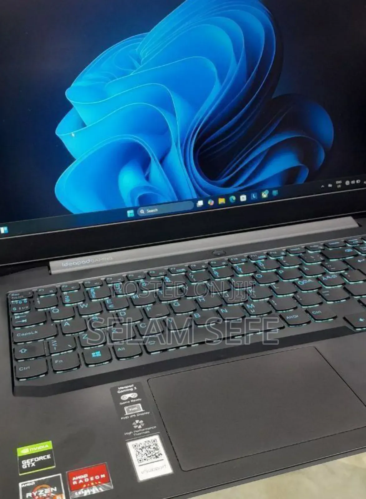 New Laptop Lenovo Ideapad 3 16GB AMD Ryzen 5 SSD 256GB