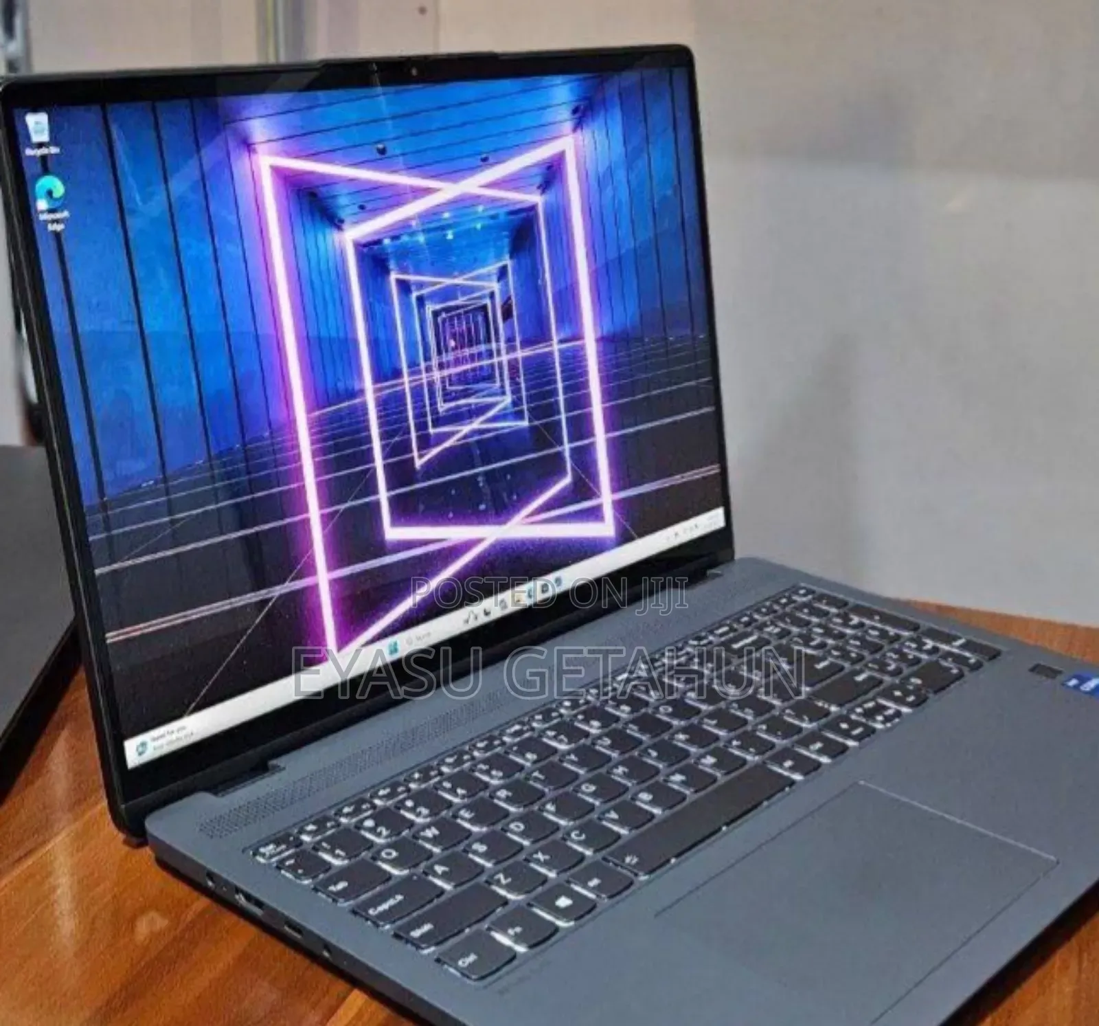 New Laptop Lenovo Yoga 7 15ITL5 16GB Intel Core I7 SSD 512GB