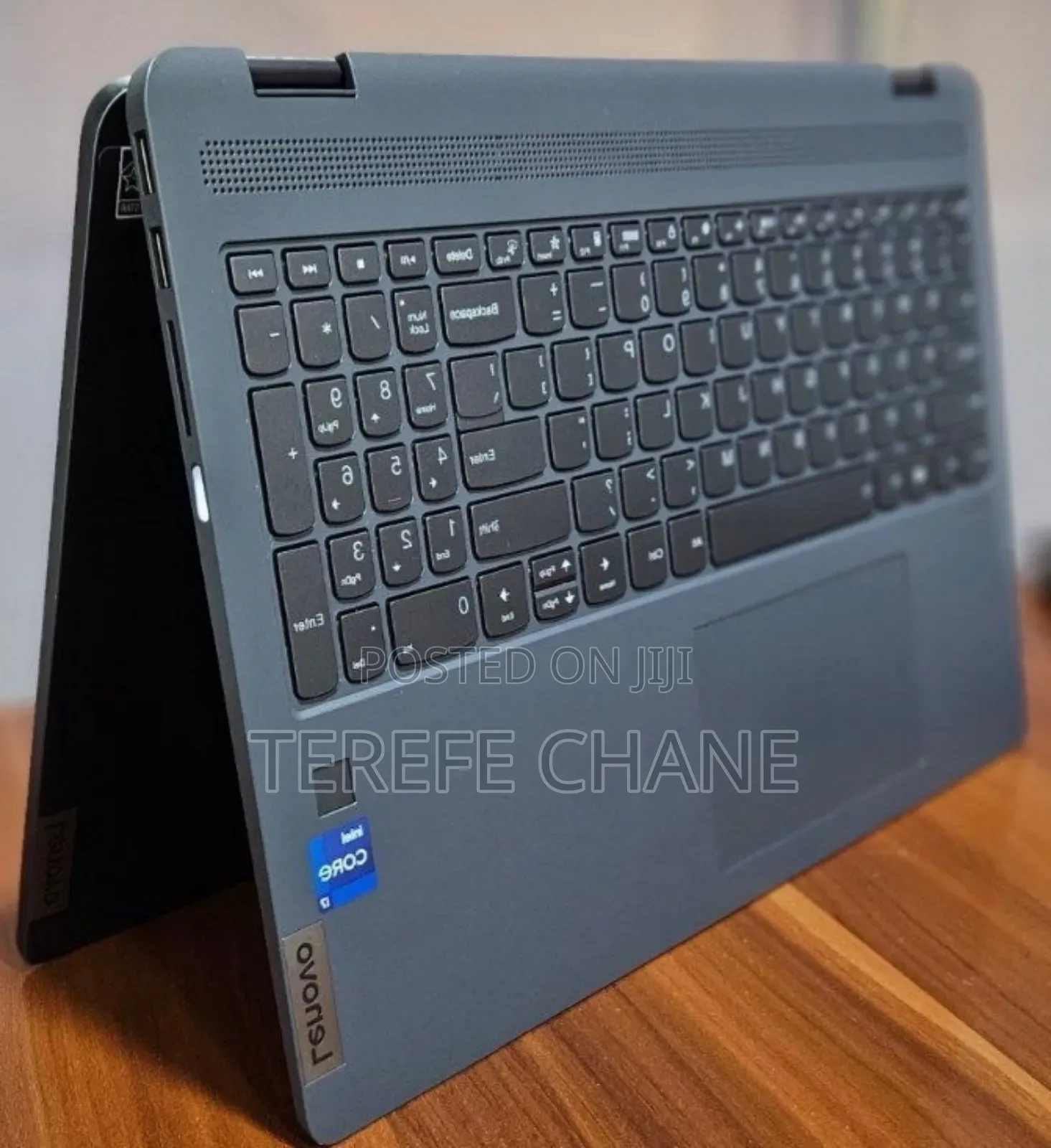 New Laptop Lenovo Yoga 7i 16GB Intel Core I7 SSD 512GB