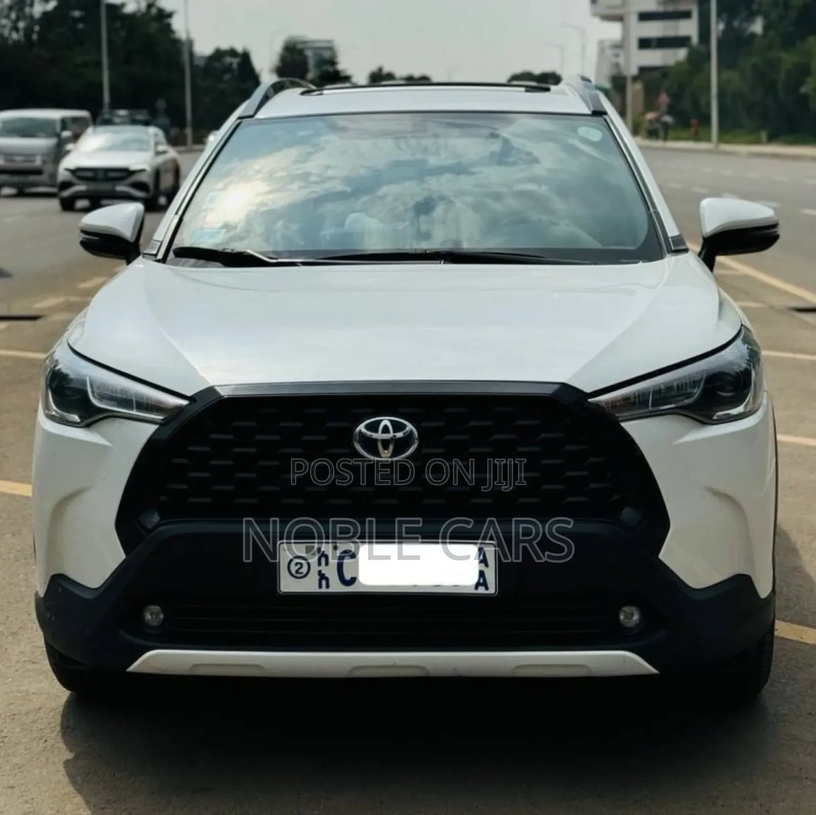 Toyota Corolla Cross Hybrid 2023 White