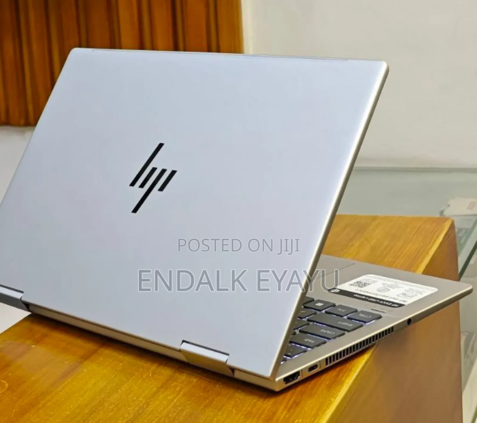 New Laptop HP Envy X360 16GB Intel Core 7 SSD 512GB