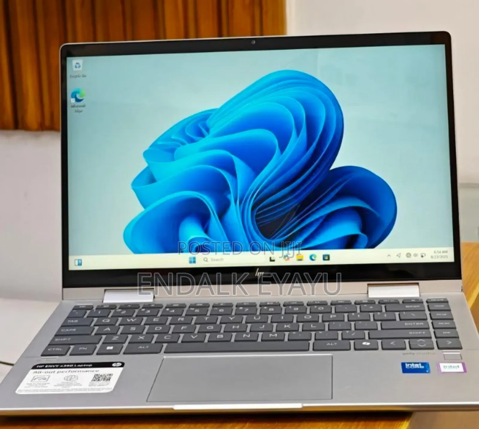 New Laptop HP Envy X360 16GB Intel Core 7 SSD 512GB