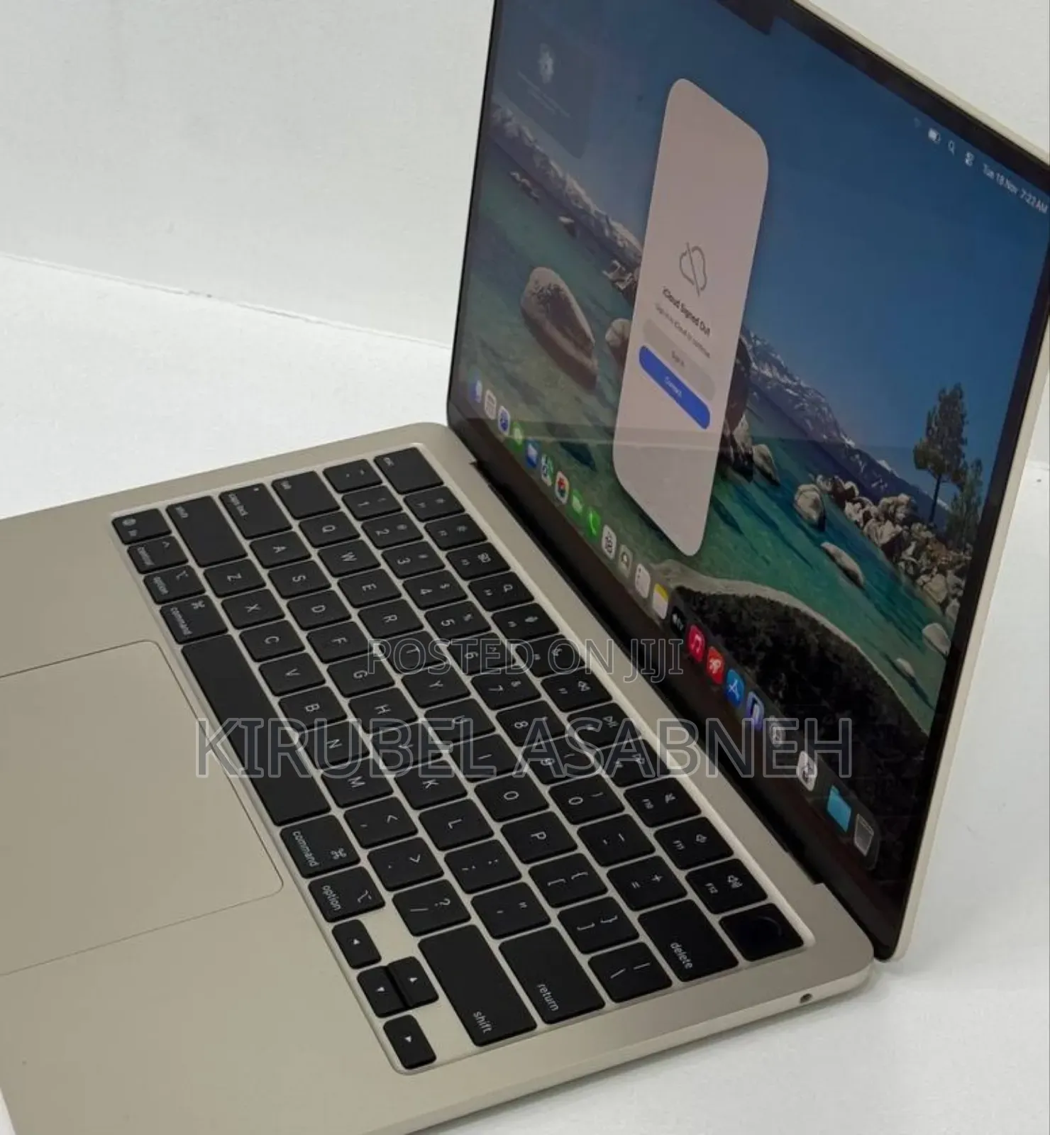 New Laptop Apple MacBook Air 2025 M4 13-Inch 16GB Apple M4 SSD 256GB