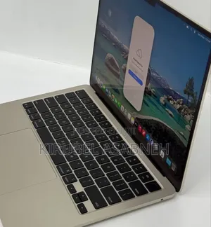 New Laptop Apple MacBook Air 2025 M4 13-Inch 16GB Apple M4 SSD 256GB