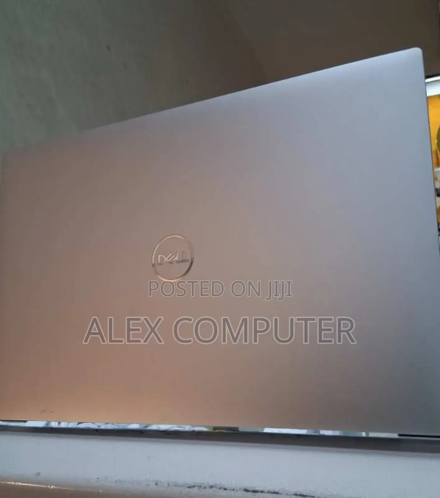 New Laptop Dell 16GB Intel Core I7 SSD 512GB
