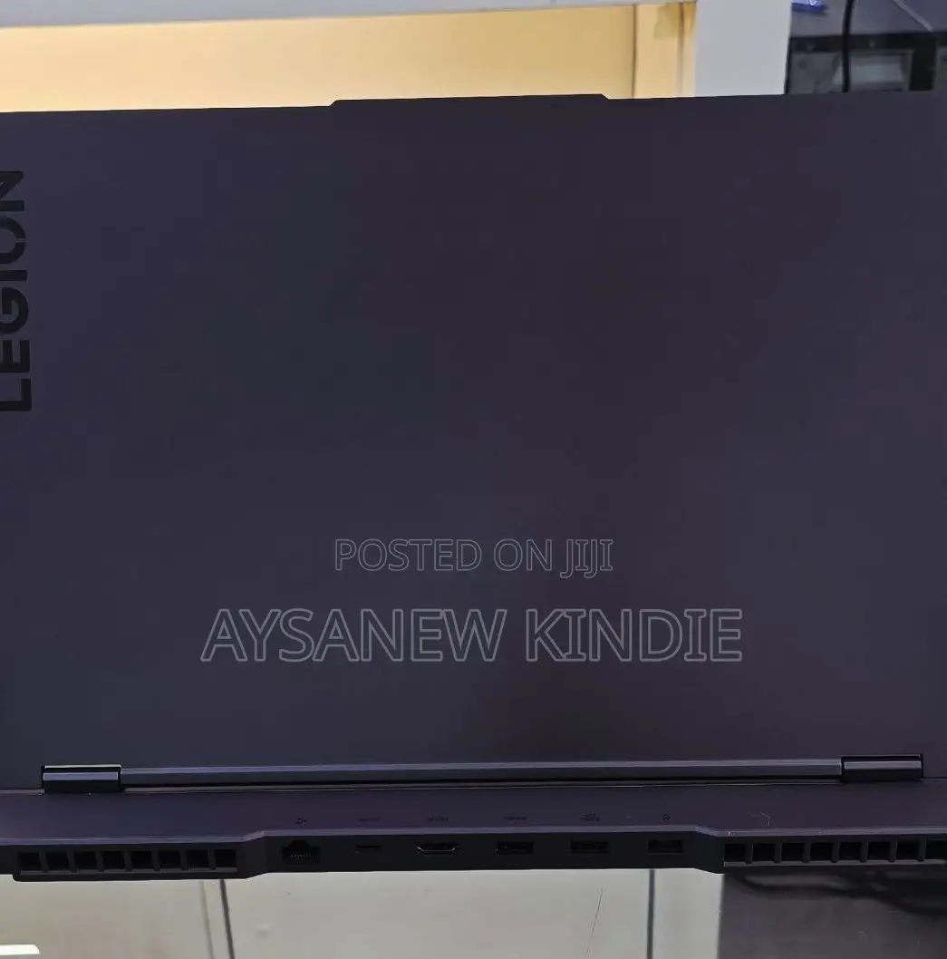 New Laptop Lenovo Legion 5 16GB AMD Ryzen 7 SSD 512GB