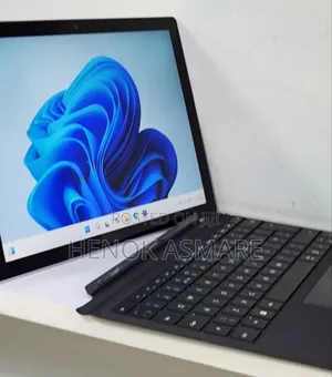 New Laptop Microsoft Surface 16GB Intel Core I5 SSD 256GB