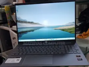 New Laptop HP Pavilion 15 8GB AMD Ryzen 5 SSD 512GB