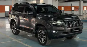 Photo - New Toyota Land Cruiser Prado 2.8 2023 Gray