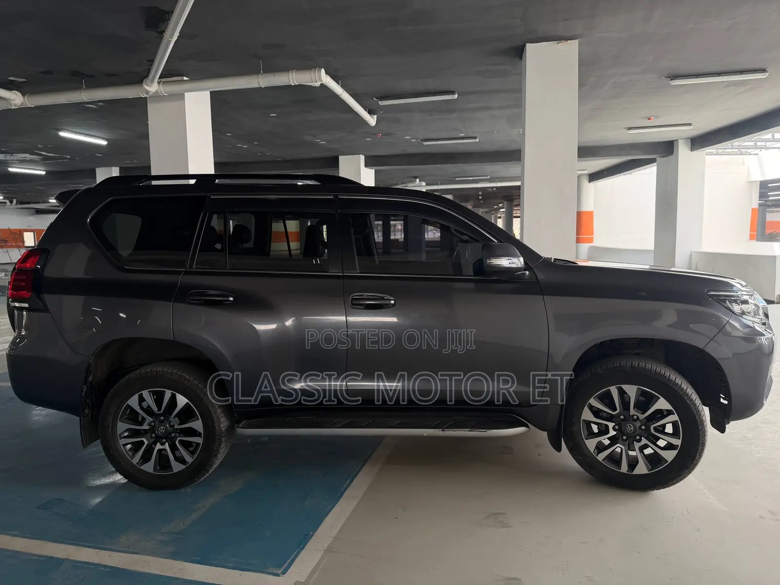New Toyota Land Cruiser Prado 2.8 2023 Gray