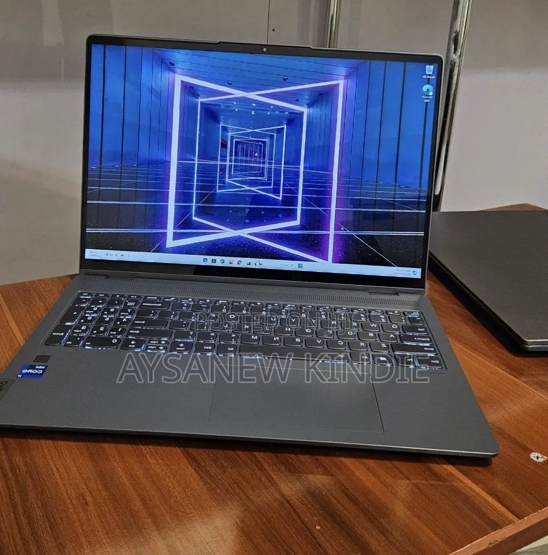 New Laptop Lenovo Yoga 7i 16GB Intel Core I7 SSD 512GB