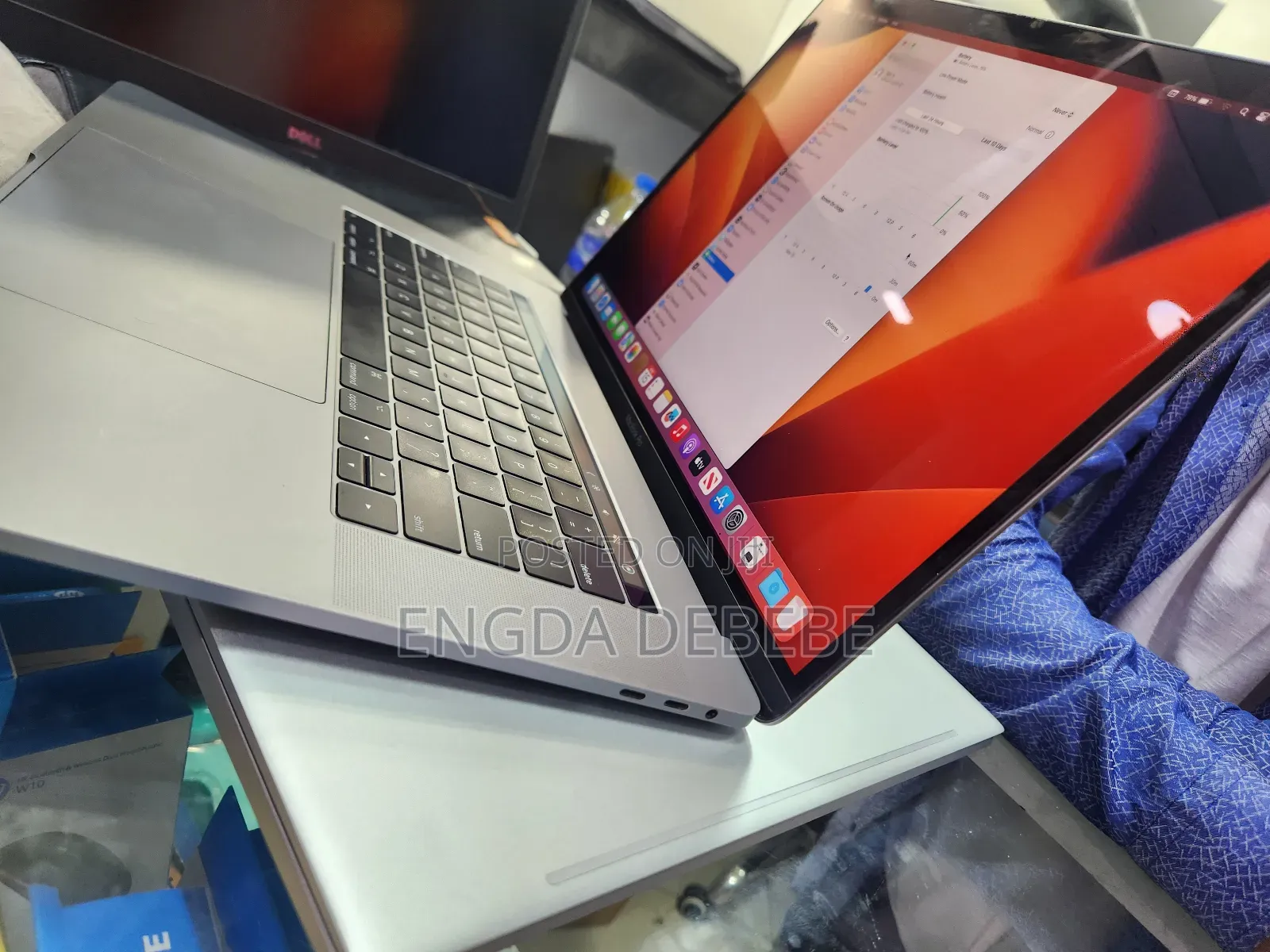 Laptop Apple MacBook Pro 2017 16GB Intel Core I7 SSD 256GB