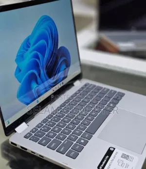 Photo - New Laptop HP OmniBook 5 16" 16GB Intel Core I7 SSD 1T