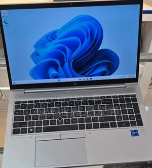 New Laptop HP EliteBook 850 G8 16GB Intel Core I7 SSD 512GB