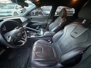 Hyundai Avante 2021 Gray