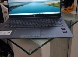 New Laptop HP Pavilion 15 8GB AMD Ryzen 5 SSD 512GB