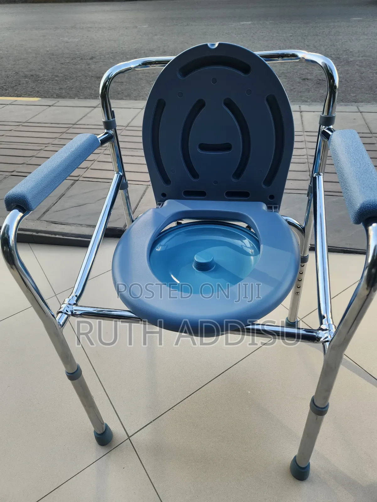 Commode Chair鳵不toilet Chair知識commode Chair𡧛我toilet Chair麗晶commode New