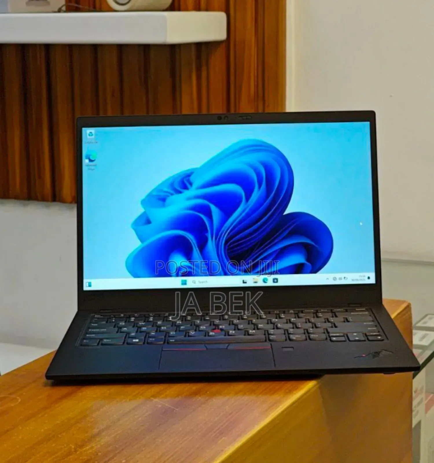 New Laptop Lenovo ThinkPad X1 Carbon 16GB Intel Core I7 SSD 512GB