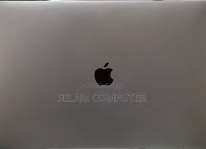 New Laptop Apple MacBook Pro 2019 16GB Intel Core I9 SSD 512GB