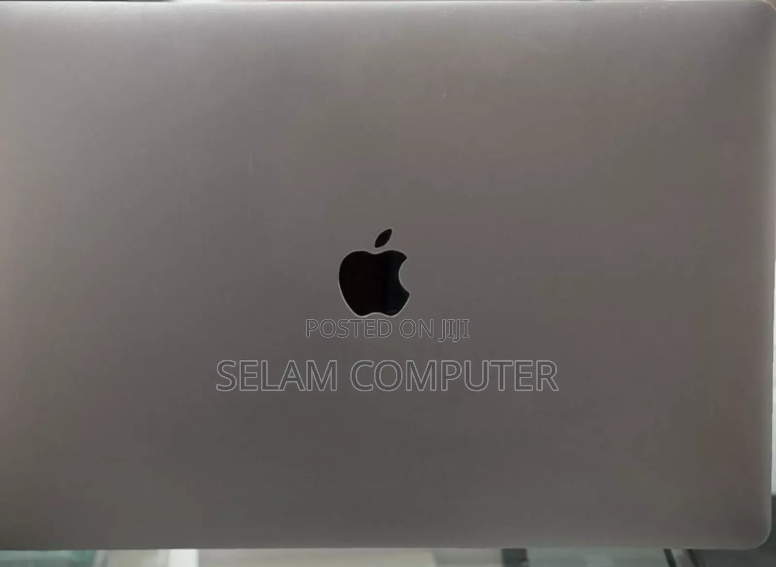 New Laptop Apple MacBook Pro 2019 16GB Intel Core I9 SSD 512GB