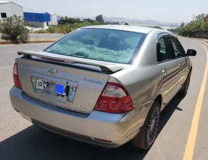 Toyota Corolla 2005 Gold