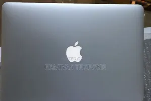 New Laptop Apple MacBook Pro M1 4GB Intel Core I5 SSD 256GB